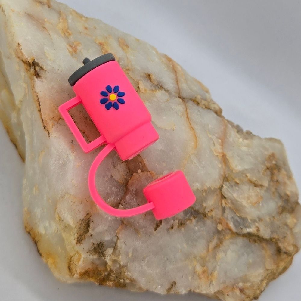 Stanley Hot Pink Mini Tumbler Straw Topper | Yeti Silicone Straw Cover Cap NWT